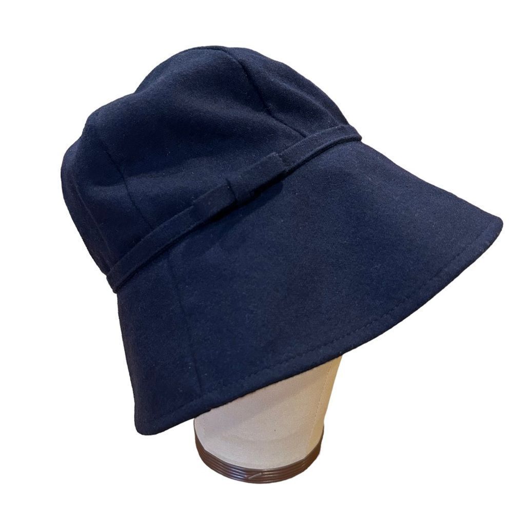 Liz Claiborne Black Wool‎ Blend Bucket Hat
